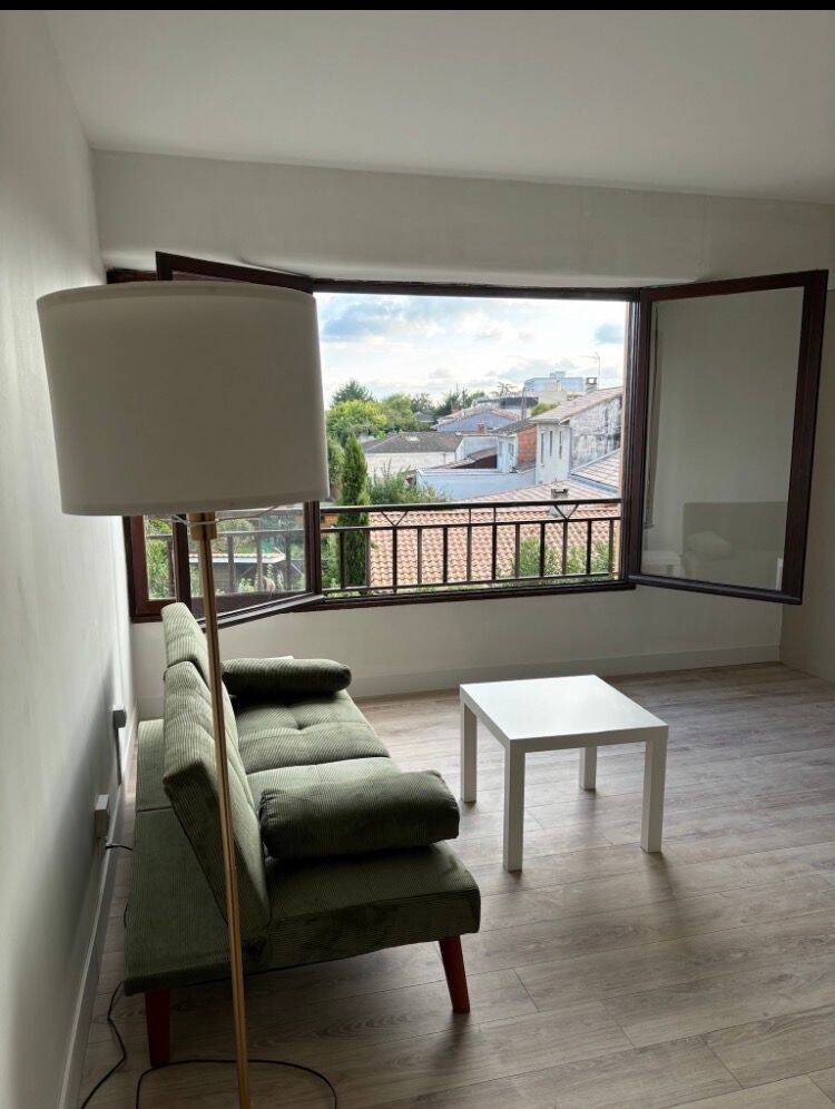 Appartement 1 pièce 23 m² · à Bordeaux · 23 m² · 730 €/mois