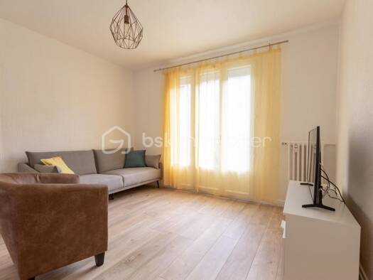 Appartement à vendre 211 000 € 4 pièces 3 chambres 65 m² Étage 2/9 Sud Gare Rennes 35000