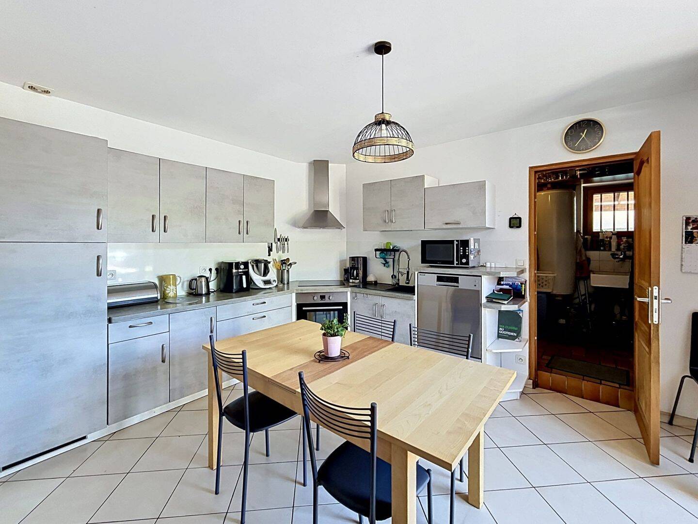 Maison 8 pièces 185 m² · à Maisdon-sur-Sèvre · 185,2 m² · 409 000 €