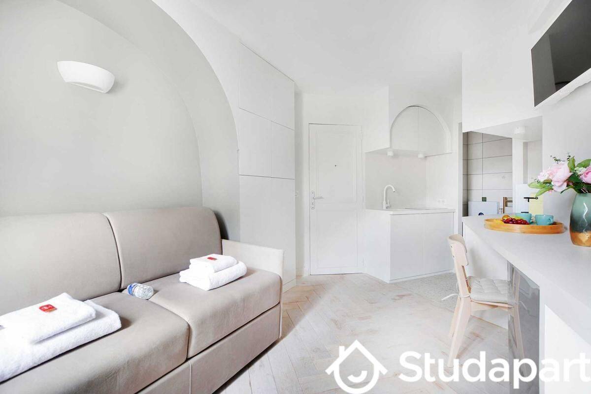 Appartement 1 pièce 15 m² · à Paris 8ème Arrondissement · 15 m² · 1 650 €/mois
