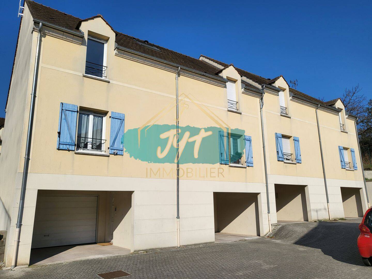 Appartement 2 pièces 42 m² · à Fontenay-en-Parisis · 42 m² · 845 €/mois