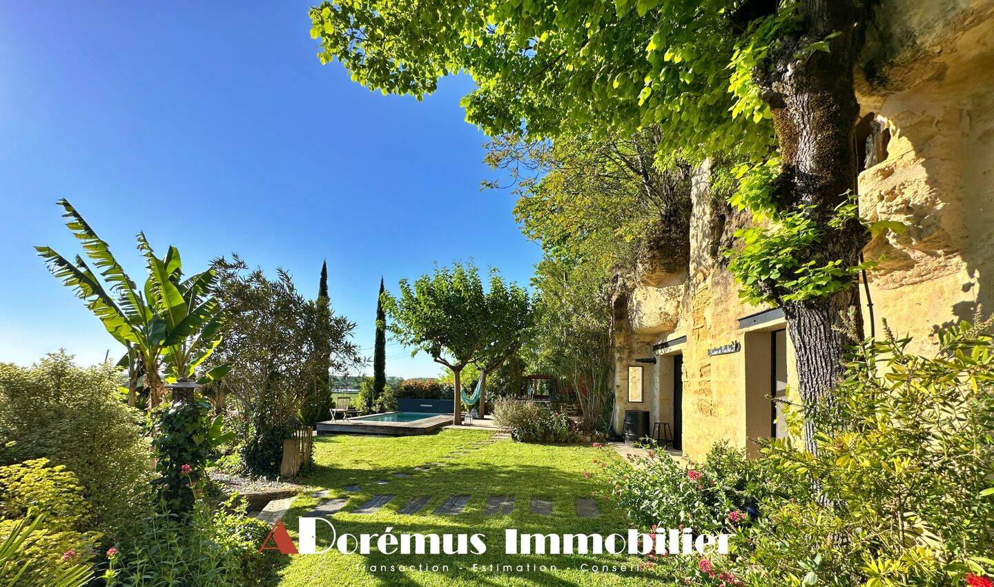 Maison 6 pièces 207 m² · à Quinsac · 207 m² · 747 000 €