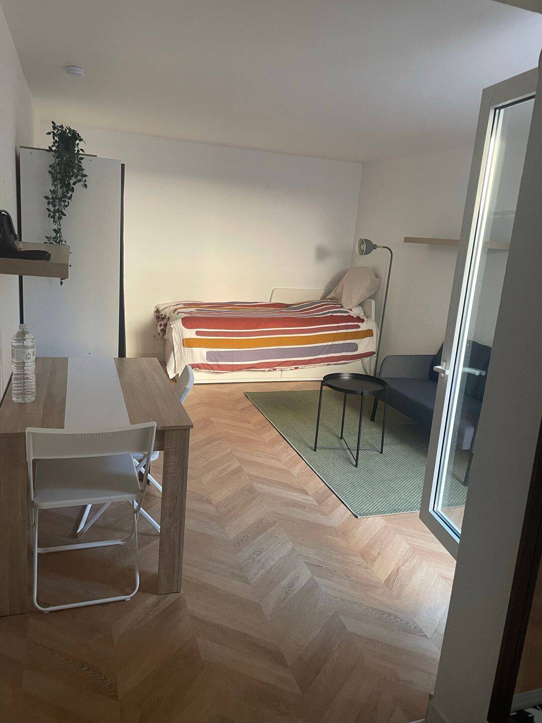 Appartement 1 pièce 23 m² · à Bordeaux · 23 m² · 720 €