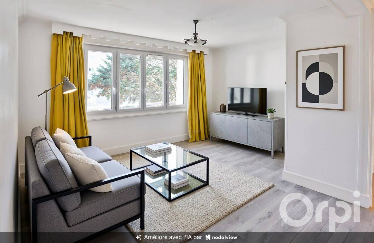Appartement 3 pièces 53 m² · à Gisors · 52,8 m² · 120 000 €