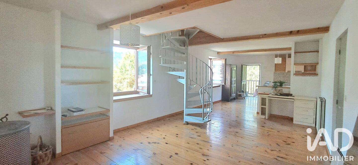 Maison 3 pièces 83 m² · à Chamaloc · 83 m² · 290 000 €