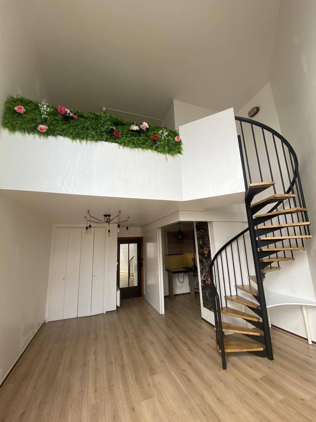 Appartement 2 pièces 41 m² · à Paris 17ème Arrondissement · 40,7 m² · 1 515 €/mois