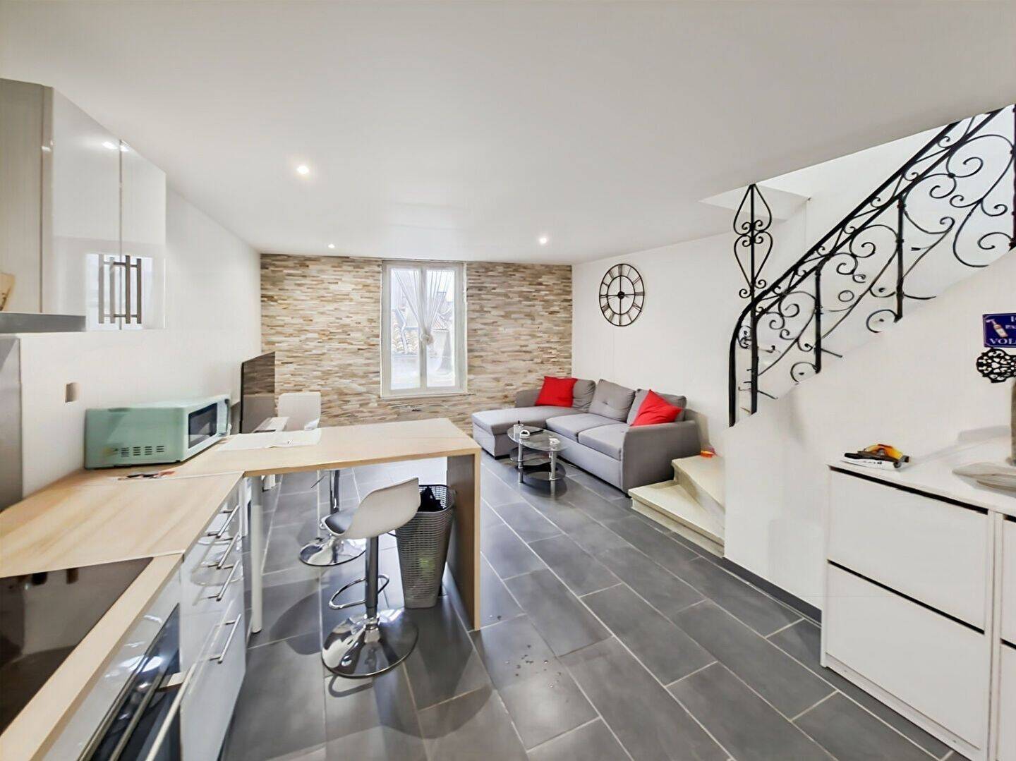 Appartement 3 pièces 55 m² · à Marignane · 55,2 m² · 900 €