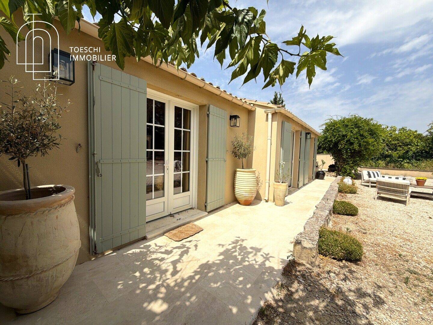 Maison 5 pièces 160 m² · à Fontvieille · 160 m² · 660 000 €