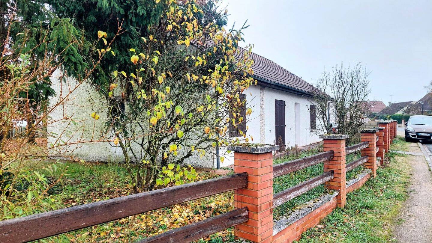 Maison 4 pièces 93 m² · à La Ferté-Saint-Aubin · 92,8 m² · 265 000 €
