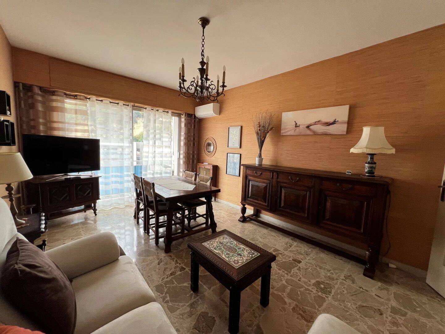 Appartement 3 pièces 70 m² · à Nice · 69,8 m² · 1 300 €