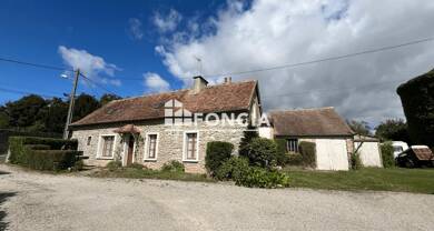 Maison à vendre 93 000 € 5 pièces 4 chambres 125 m² 935 m² de terrain Fresnay-sur-Sarthe 72130