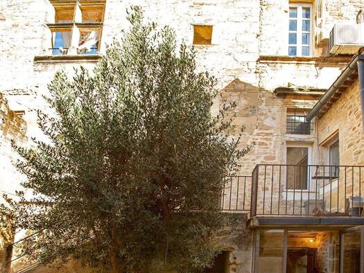 Immeuble à vendre 475 000 € 378 m² Remoulins 30210