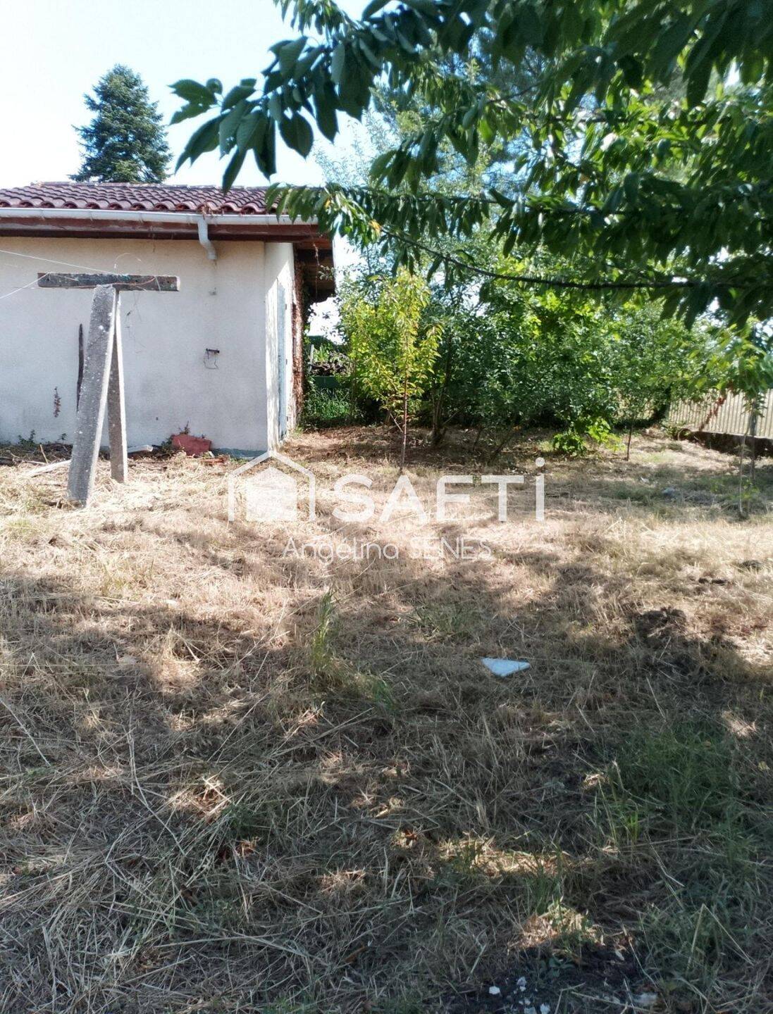 Maison 5 pièces 155 m² · à Bayon-sur-Gironde · 155 m² · 228 000 €