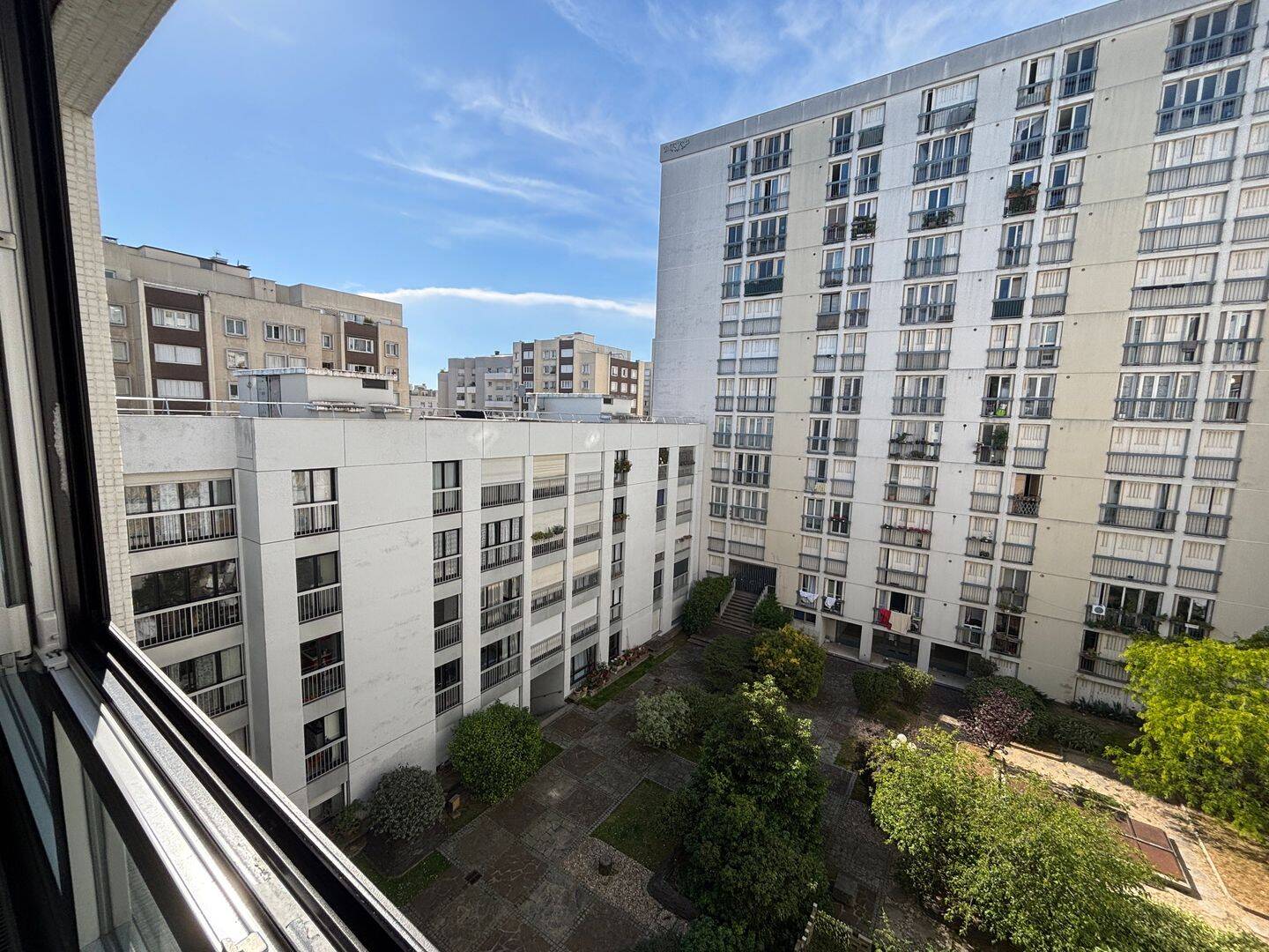 Appartement 1 pièce 35 m² · à Paris 19ème Arrondissement · 35 m² · 310 000 €