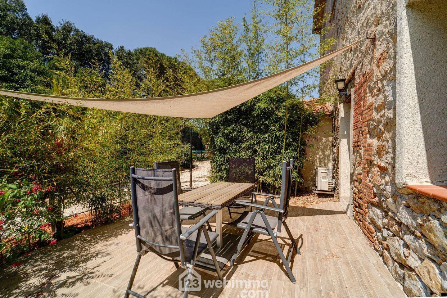 Maison 24 pièces 765 m² · à Canet-en-Roussillon · 765 m² · 2 405 000 €