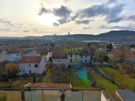 Appartement à vendre 151 000 € 4 pièces 3 chambres 90,2 m² Étage 2/2 Centre Ville-Bord de Meurthe Malzéville 54220