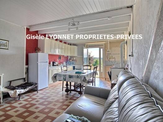 Maison à vendre 99 000 € 5 pièces 4 chambres 115 m² 1 136 m² de terrain Saint-Julien-Molhesabate 43220