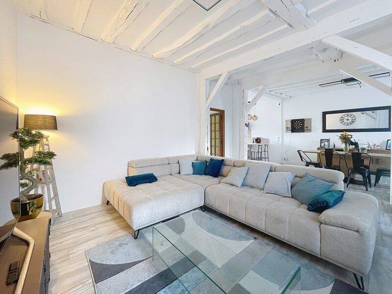 Maison 7 pièces 156 m² · à Artenay · 156 m² · 289 900 €