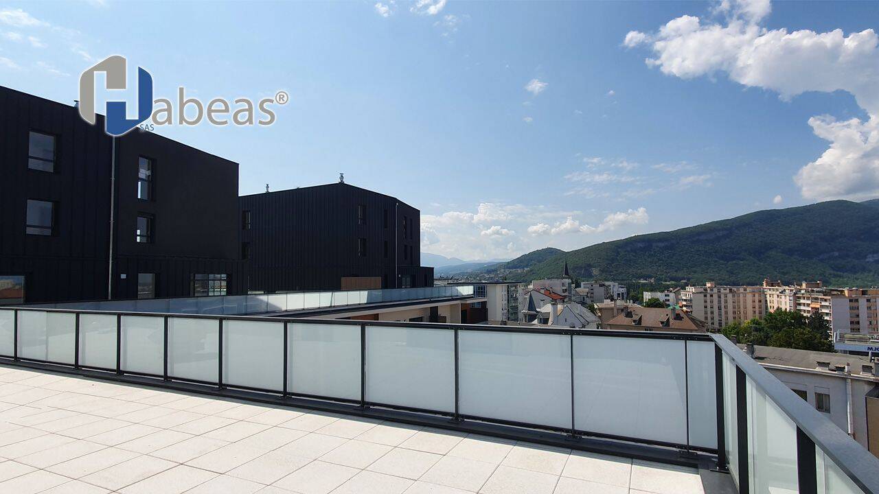 Appartement 4 pièces 95 m² · à Ville-la-Grand · 95 m² · 611 000 €