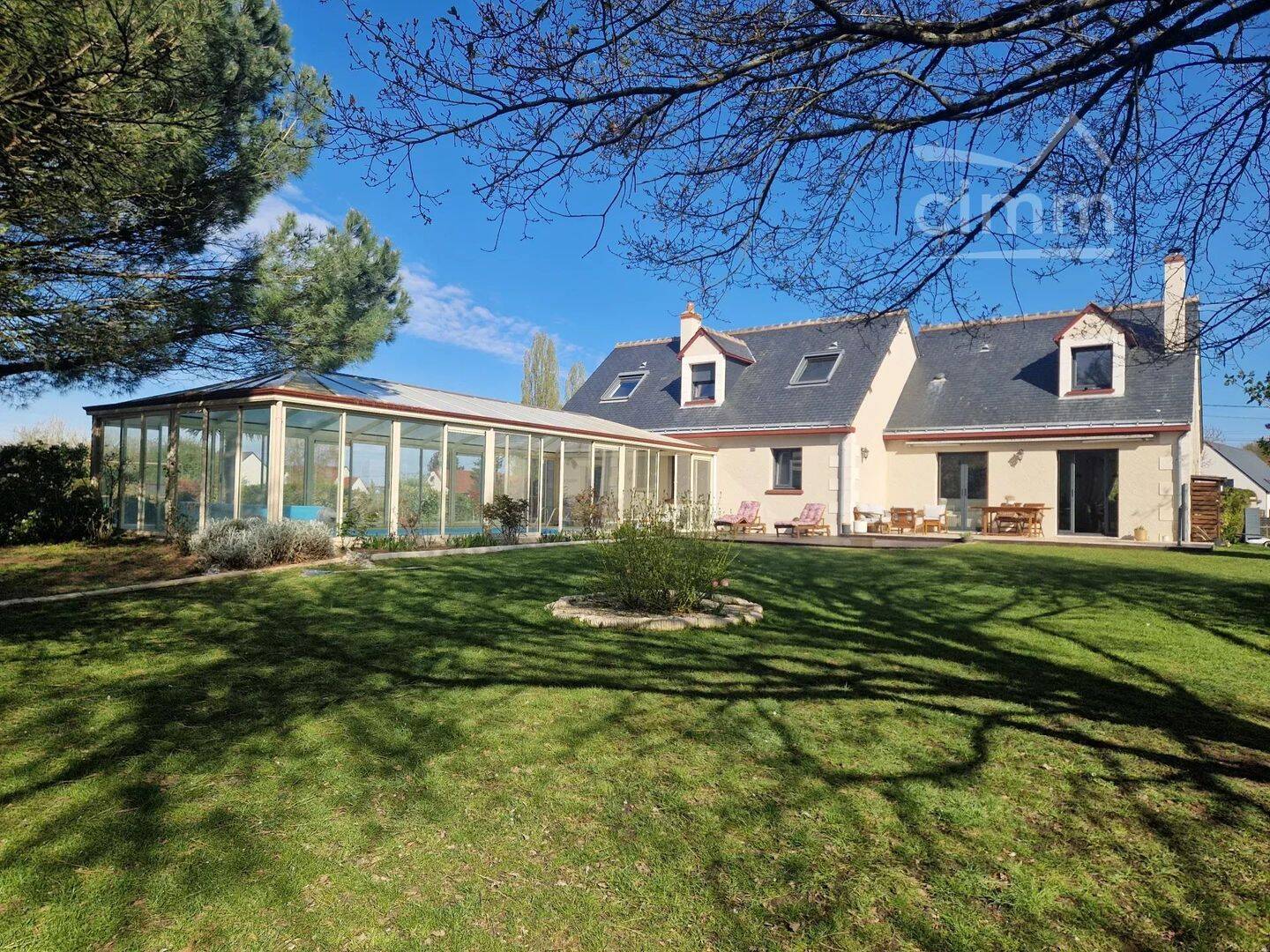 Maison 7 pièces 196 m² · à Savonnières · 196 m² · 755 000 €