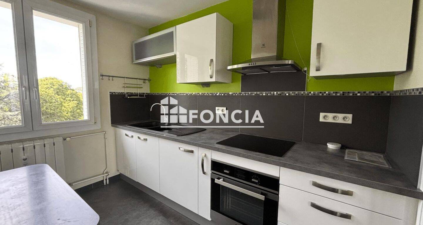 Appartement 4 pièces 67 m² · à Dijon · 66,9 m² · 895 €/mois