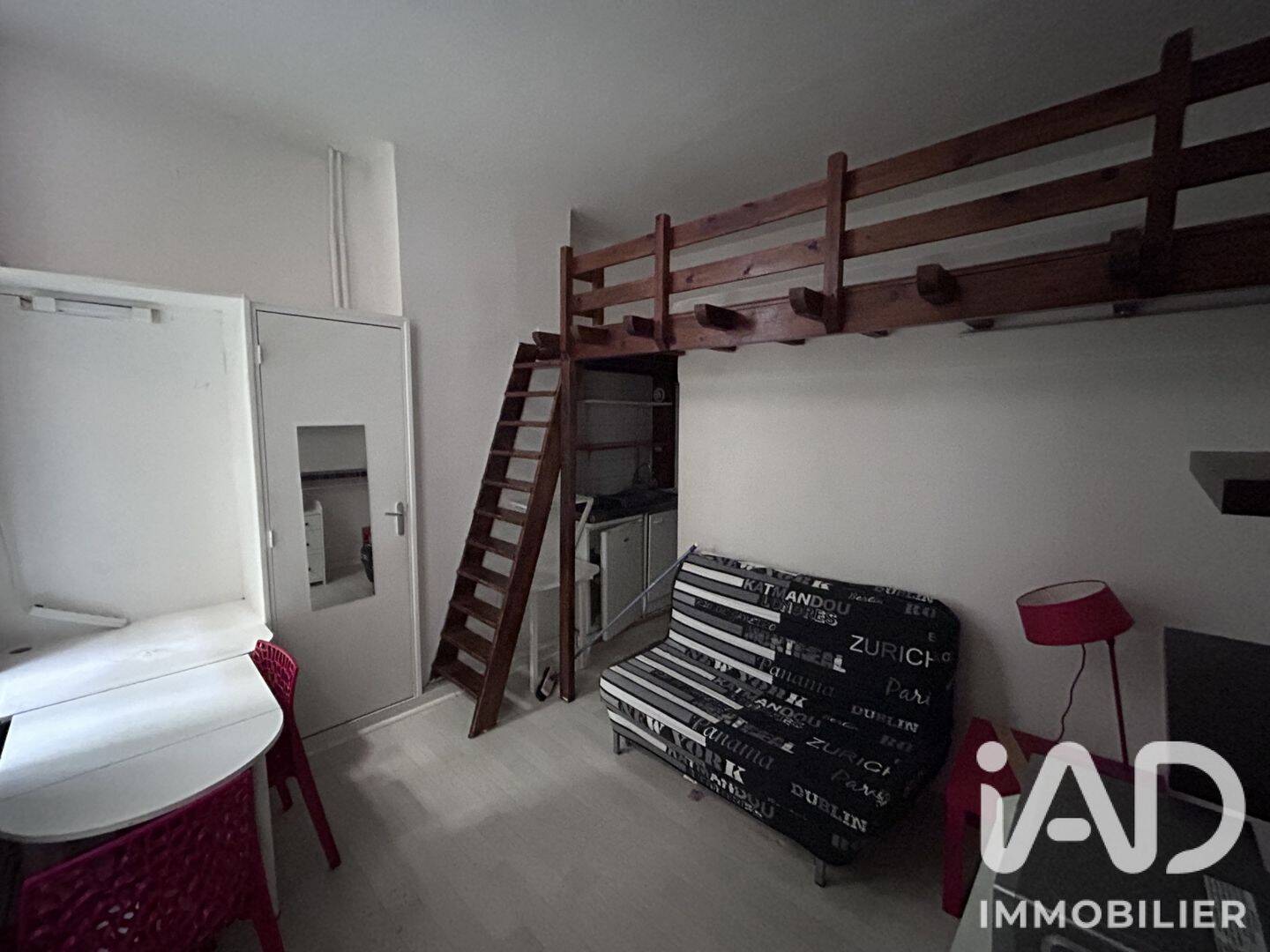 Appartement 1 pièce 14 m² · à Lille · 14,1 m² · 80 000 €