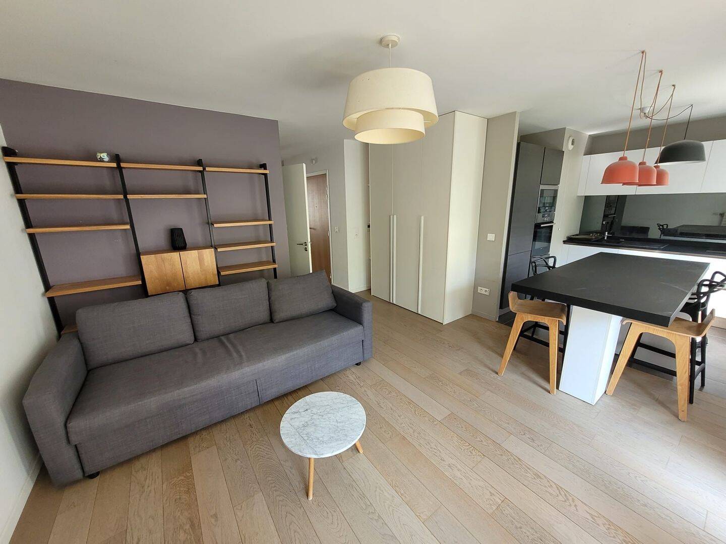 Appartement 3 pièces 61 m² · à Issy-les-Moulineaux · 61 m² · 1 929 €/mois