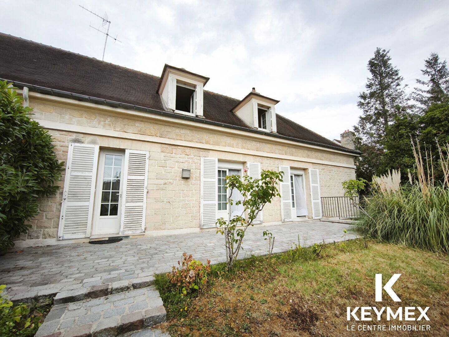 Maison 6 pièces 170 m² · à Lamorlaye · 170 m² · 399 000 €