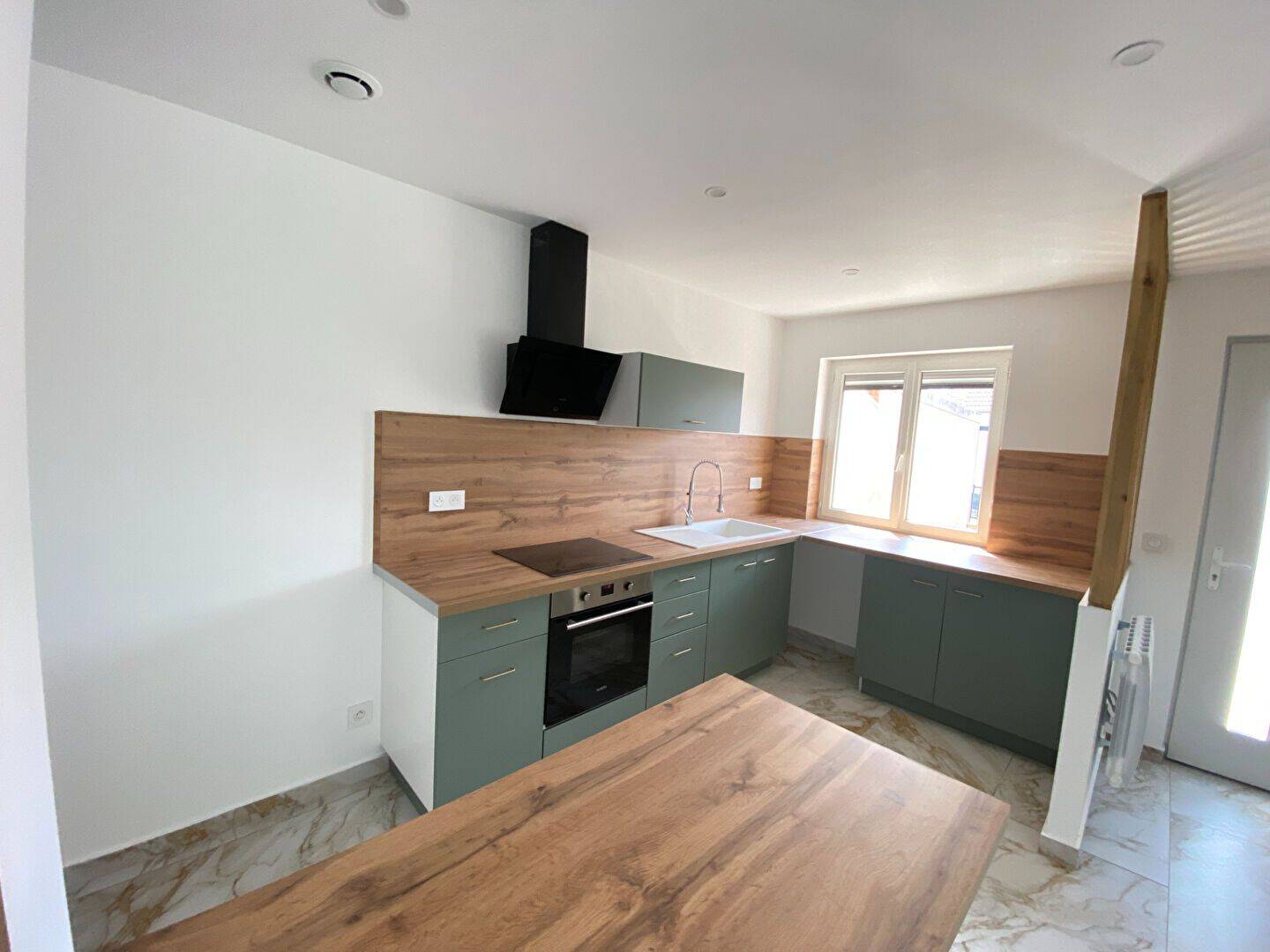 Maison 4 pièces 78 m² · à Mesnil-Saint-Laurent · 78 m² · 750 €