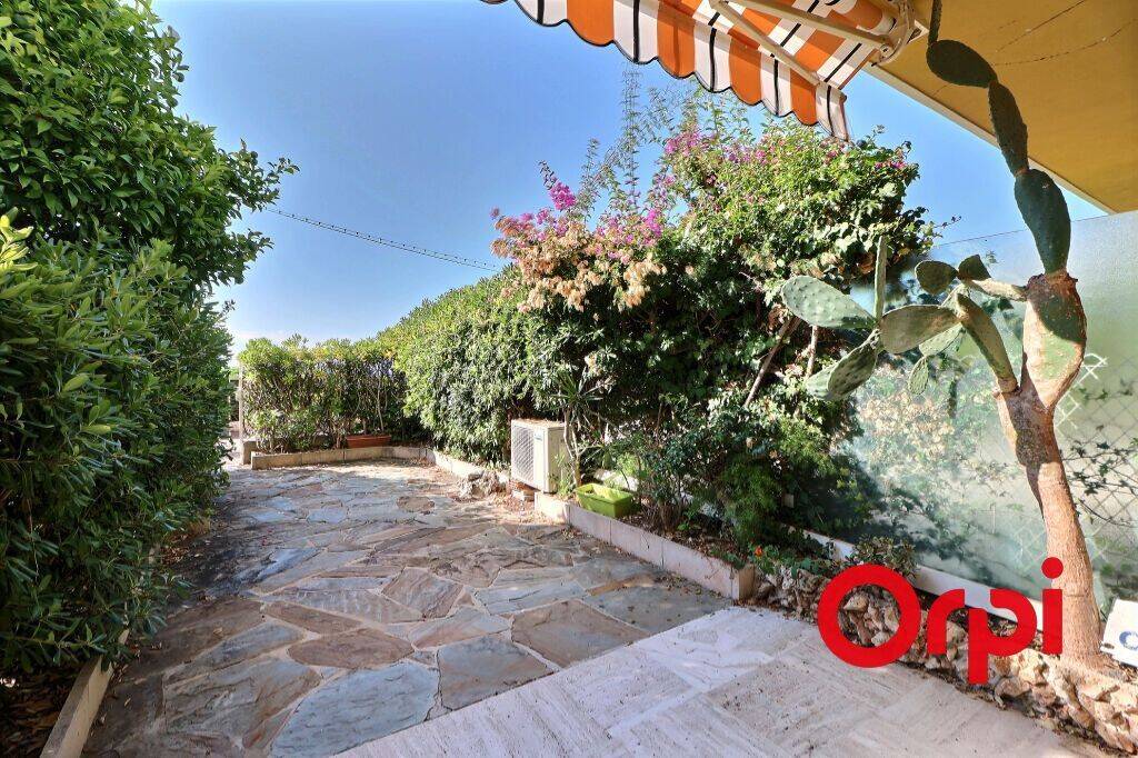 Appartement 1 pièce 19 m² · à Menton · 18,7 m² · 681 €