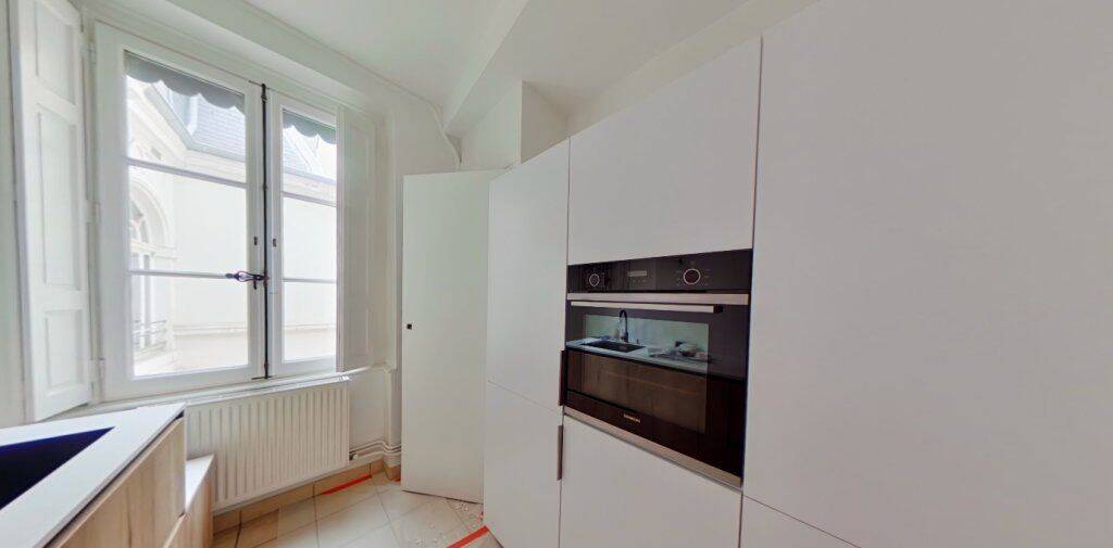 Appartement 4 pièces 112 m² · à Lyon 2ème Arrondissement · 112 m² · 1 655 €/mois