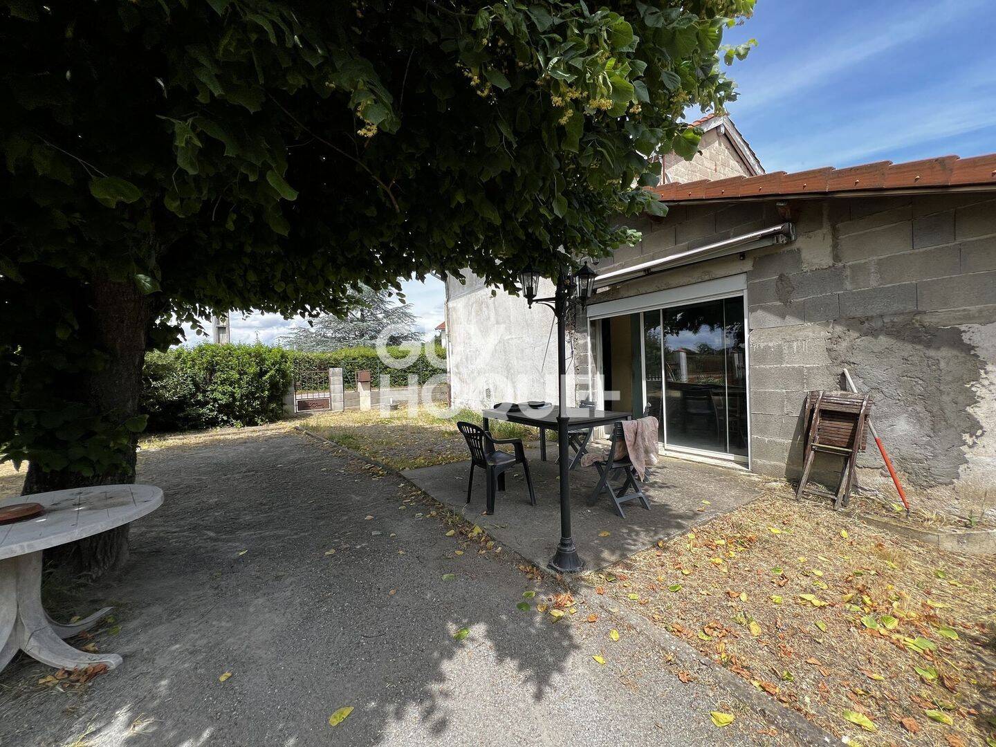 Maison 5 pièces 85 m² · à Balbigny · 84,7 m² · 100 000 €