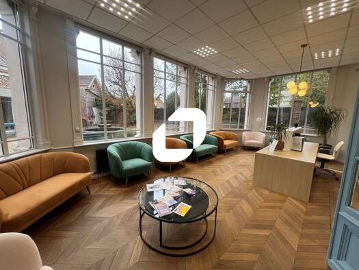 Espace bureau à louer 4 470 € 288 m² de bureaux divisible de 17 m² à 288 m² Saint Saulve Saint-Saulve 59880