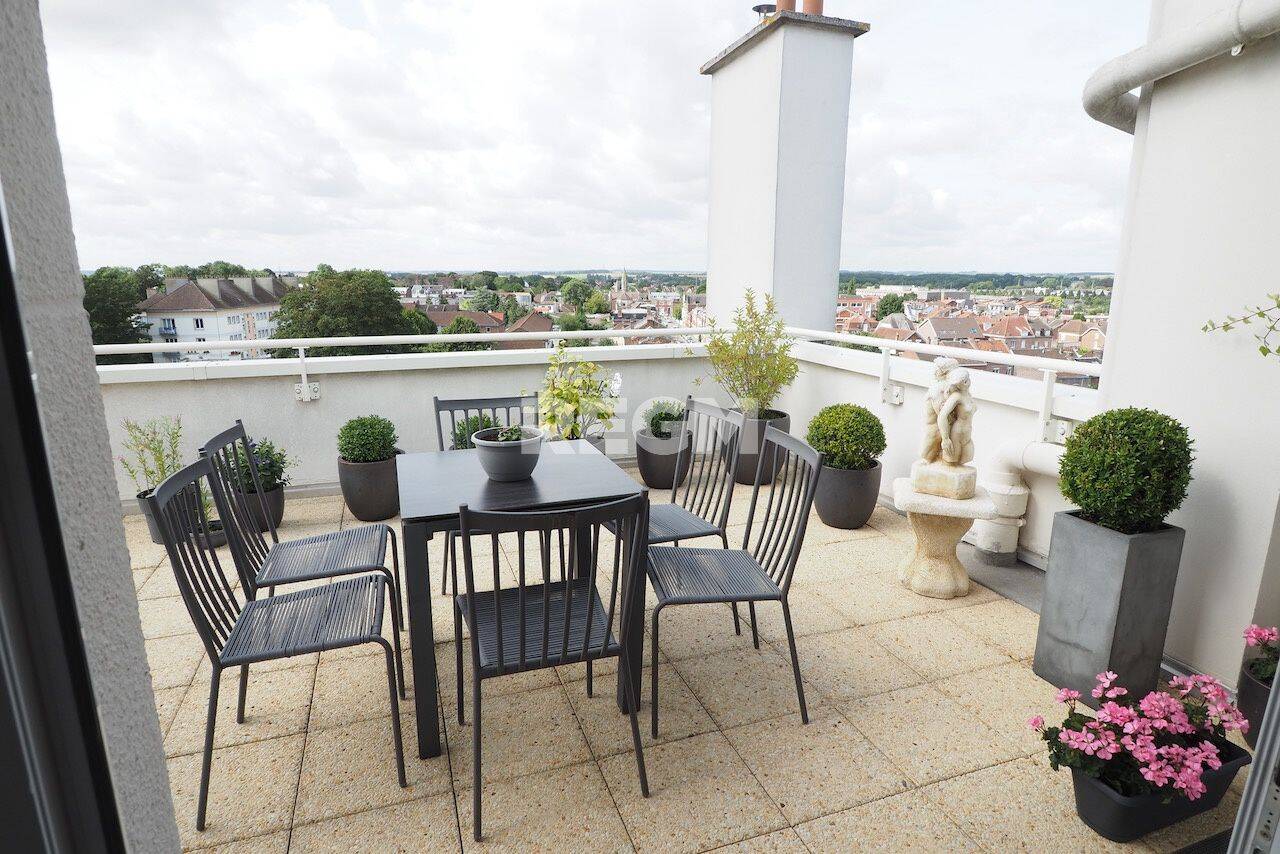 Appartement 3 pièces 100 m² · à Arras · 100 m² · 65 000 €