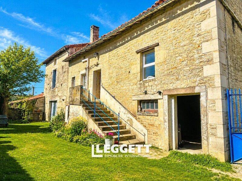 maison 7 pièce(s), BESSÉ