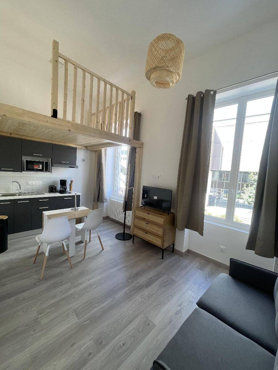 Appartement 1 pièce 15 m² · à Lyon 3ème Arrondissement · 15,2 m² · 760 €