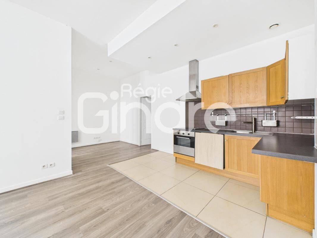 Appartement 4 pièces 77 m² · à Lyon 2ème Arrondissement · 77 m² · 1 290 €
