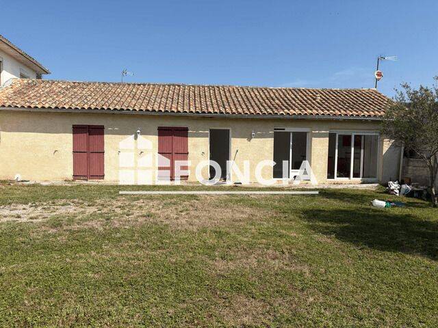 Maison 3 pièces 94 m² · à Sainte-Livrade-sur-Lot · 93,7 m² · 760 €