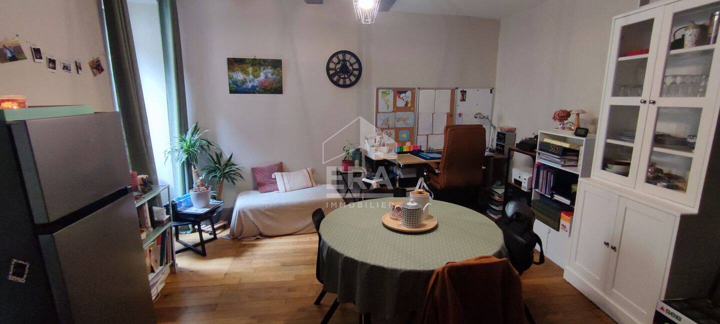 Appartement 3 pièces 55 m² · à Dole · 54,8 m² · 85 000 €