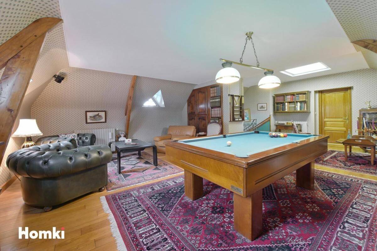 Maison 9 pièces 257 m² · à Mayenne · 257 m² · 419 900 €
