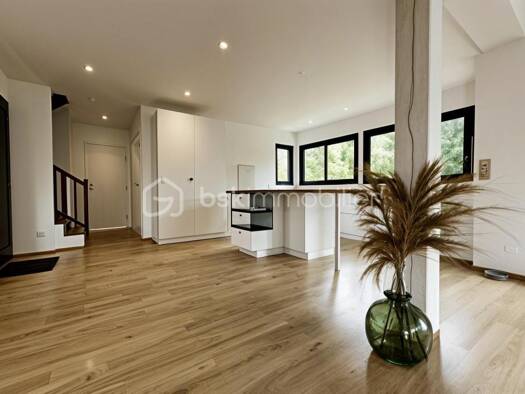 Maison à vendre 450 000 € 7 pièces 4 chambres 144 m² 300 m² de terrain La Roche-Bernard 56130