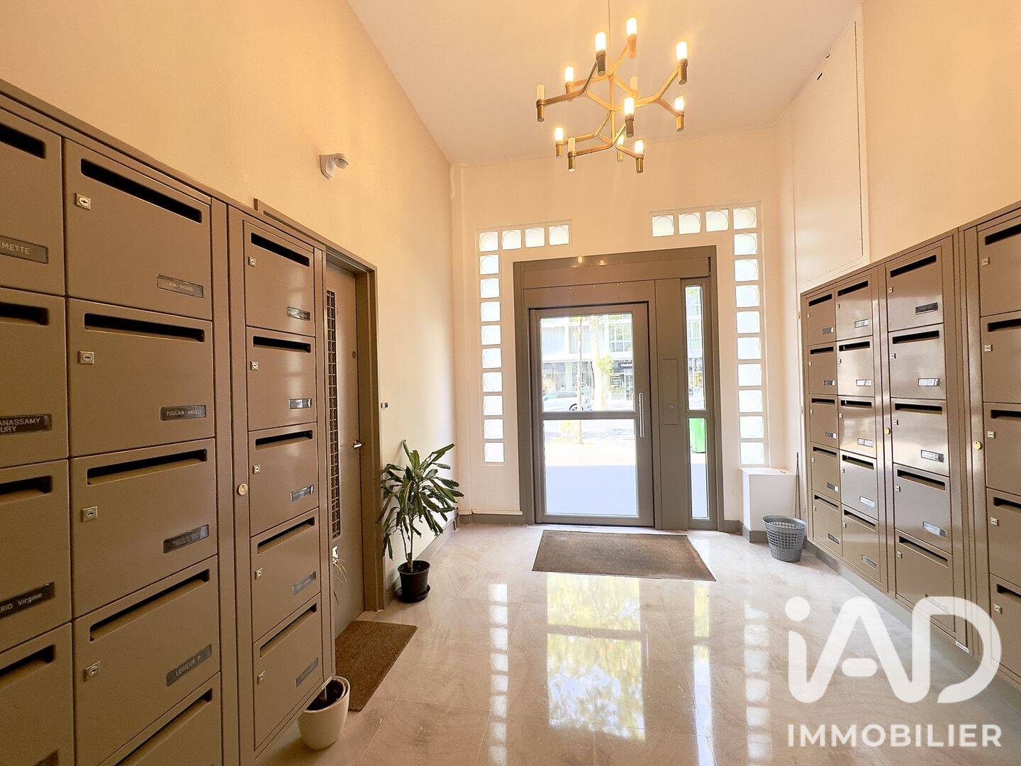 Appartement 4 pièces 82 m² · à Paris 12ème Arrondissement · 81,7 m² · 685 000 €