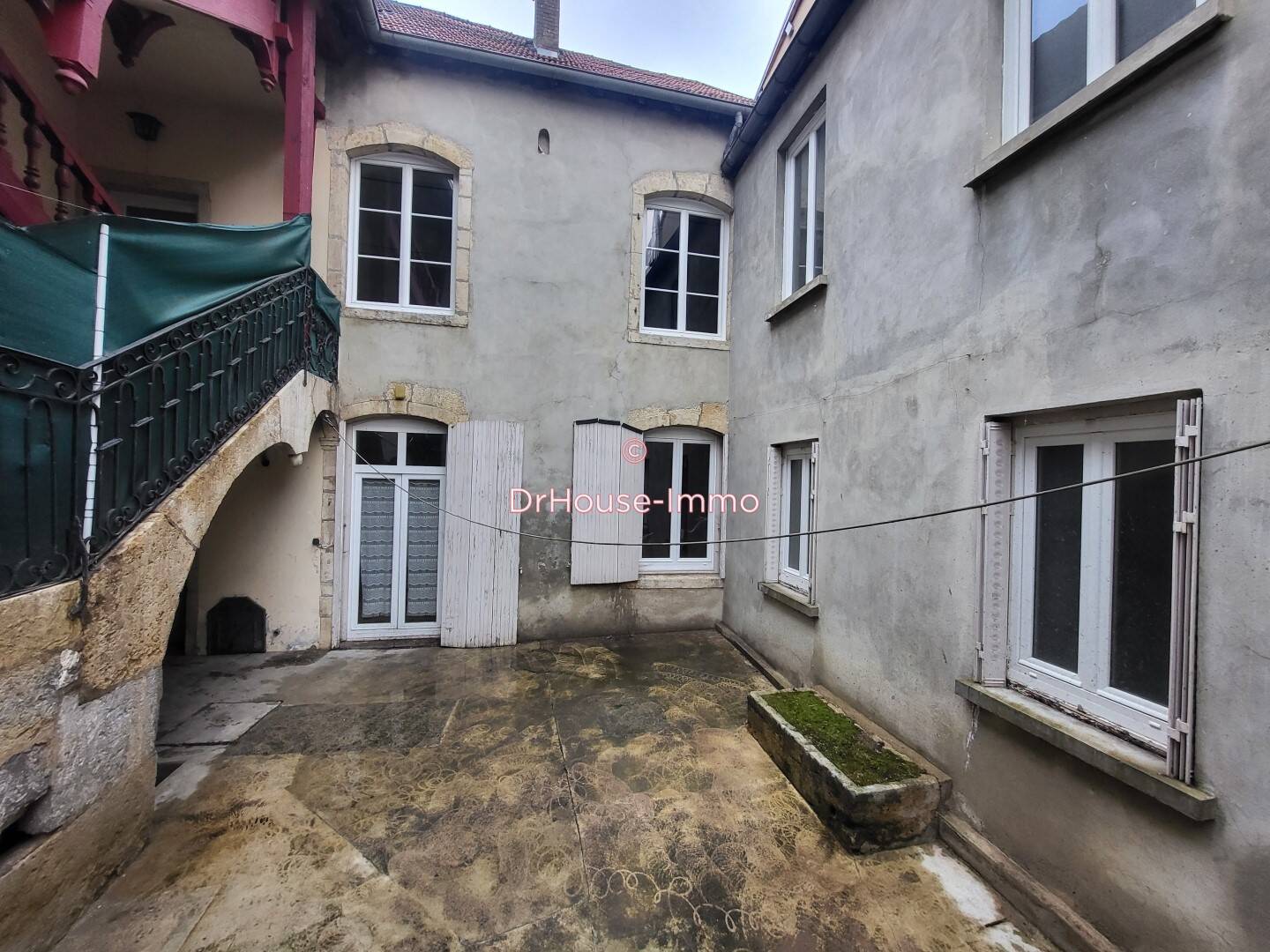 Appartement 4 pièces 90 m² · à Gray · 90,5 m² · 65 000 €