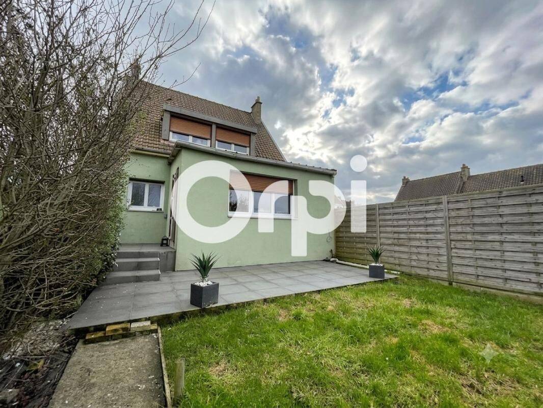 Maison 5 pièces 108 m² · à Saint-Léonard · 108 m² · 224 000 €