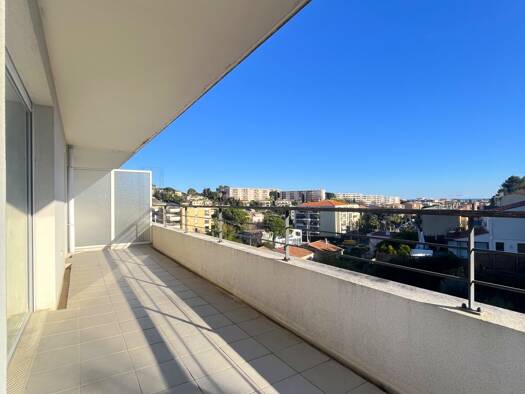 Appartement à vendre 420 000 € 4 pièces 3 chambres 77 m² Étage 3/4 Collettes Bréguières-Nord Cagnes-sur-Mer 06800