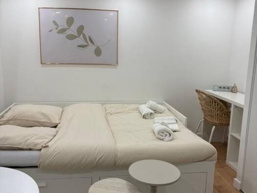 Appartement à louer - logement étudiant 900 € 1 pièce 20 m² RDC disponible dès maintenant Forêt de Gagny Gagny 93220