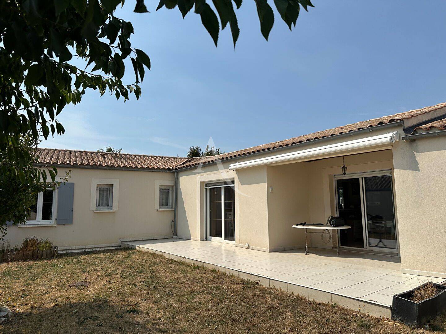 Maison 4 pièces 122 m² · à Rochefort · 121,8 m² · 334 400 €