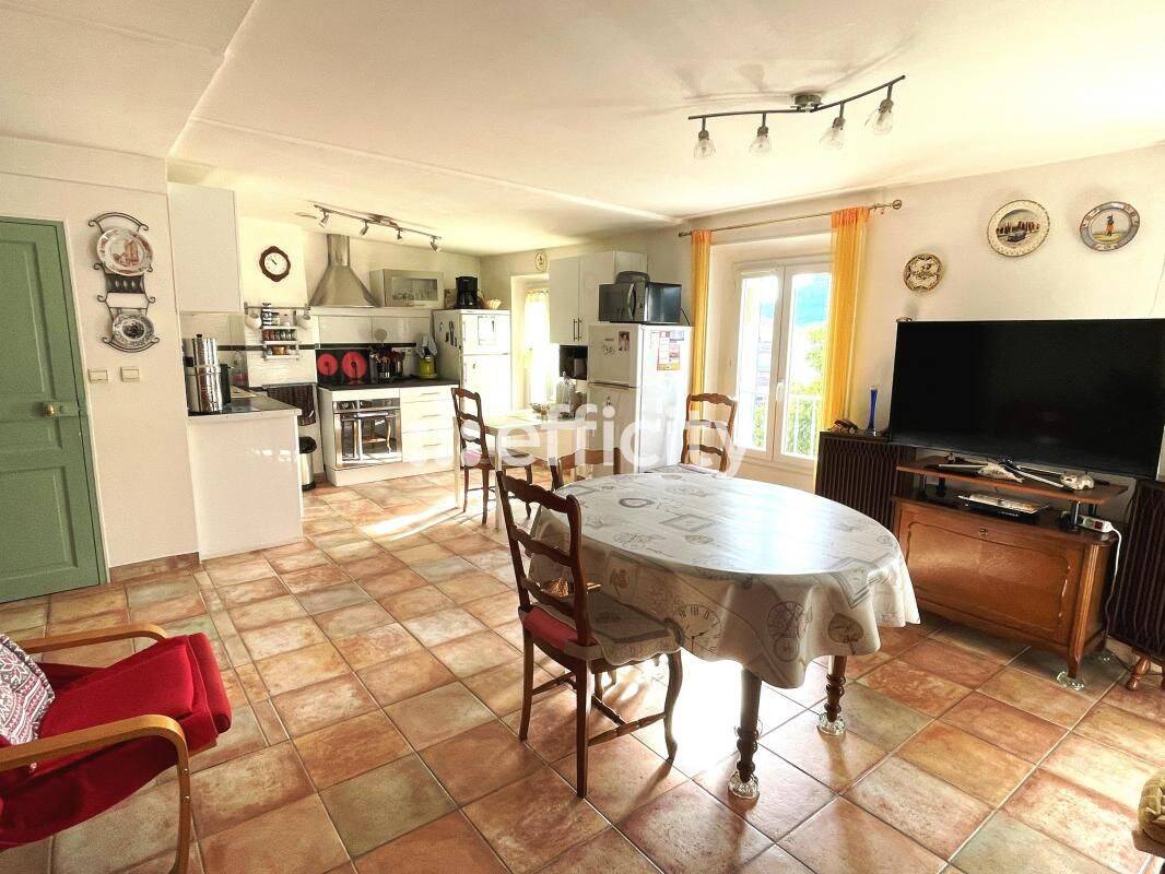 Appartement 3 pièces 78 m² · à Le Muy · 77,7 m² · 169 000 €