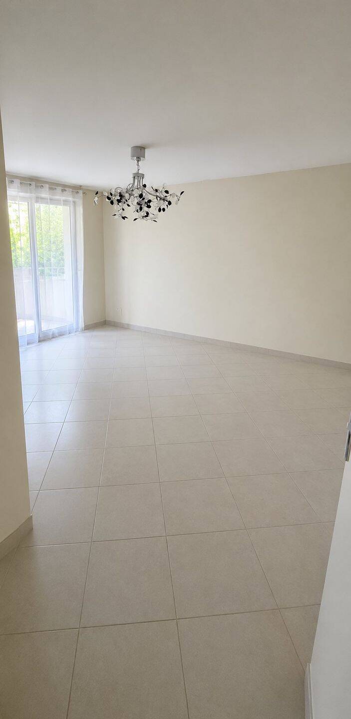 Appartement 4 pièces 79 m² · à Marseille 13ème Arrondissement · 79 m² · 210 000 €