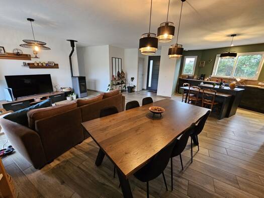 Maison à vendre 190 000 € 5 pièces 4 chambres 101 m² 2 130 m² de terrain Tanville 61500